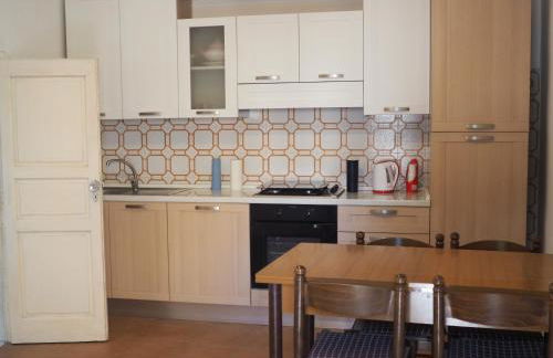 6 Kilometri dal Mare e dall'Aspromonte Motta San Giovanni Visita Canyon e Castello - Foto 2