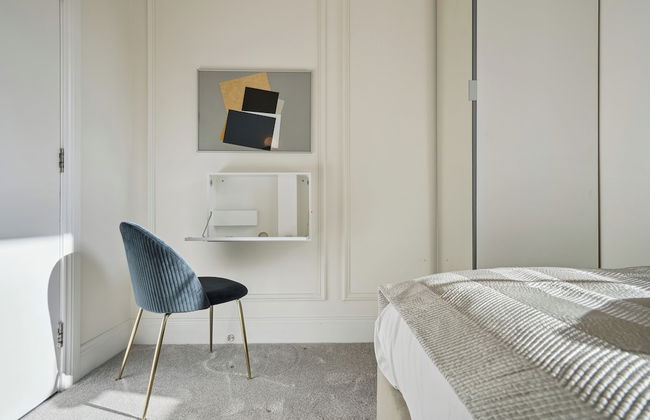 Blythswood Apartment 2 - Photo 5