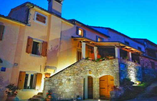 Apartment HUM-the smallest town in the world - Photo 37