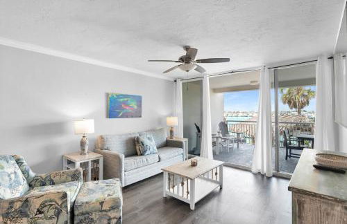 Aruba - Downtown Waterfront 2x2 Dock & Pool Pet-Friendly - Photo 2