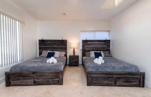 Spacious 2BR Apartment with Full Kitchen & Dining In Beverly Hills - Foto 5