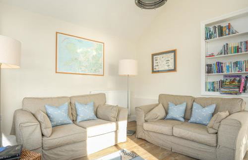 The Old Lifeboat House - Photo 8