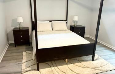 Bright, Cozy & Convenient - Minutes from UAB, Airport and Downtown Fun! - Foto 15