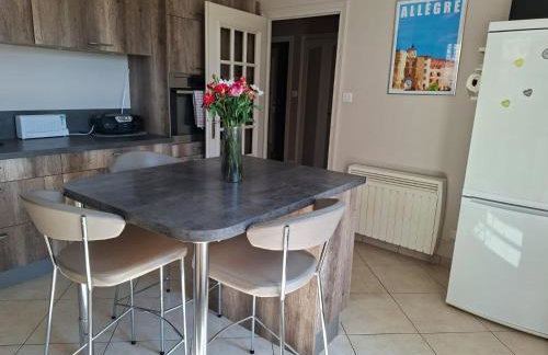 Maison à louer à Allègre - Foto 1