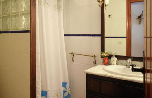 Andalusian House With Private Pool in the Picturesque Village of Zagrilla Alta - Foto 34