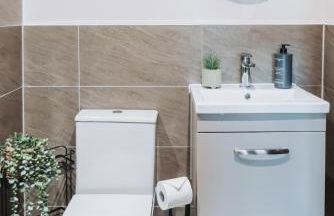 2 Bed 2 Bath Apartment Close to City Ctre Sleeps 5 -Free Parking - Foto 21