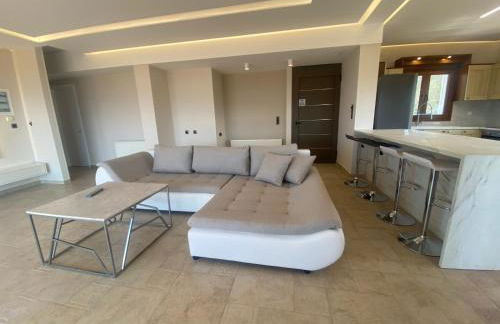 Presidential Sea View - Photo 25