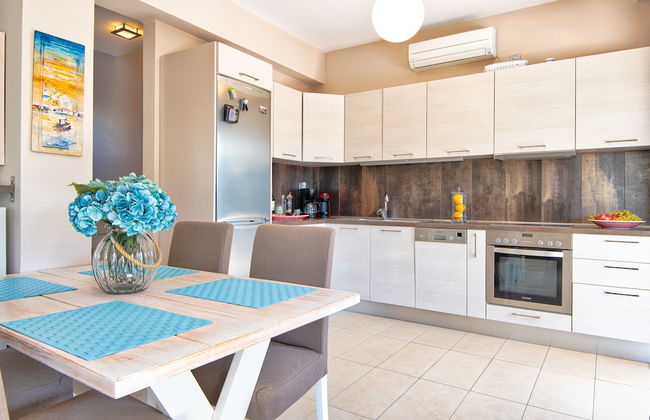 Elegant Maisonette Garden near Beach - Foto 12