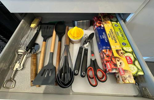 Brain Properties Limited - Contractor and Leisure Stay 4 Bedroom all ensuite house with Parking - Photo 7