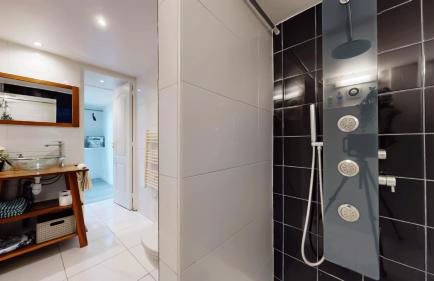 Appartement pro uniquement pas touristes ou familles - Foto 19