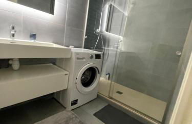 Apartment Zénith Charm of Barry Gardens- private parking - Photo 13