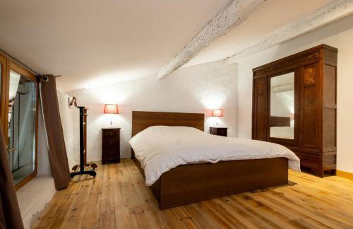 Gite de Coulassy 8 à 10 pers dans parc de 2 hectares - Foto 16