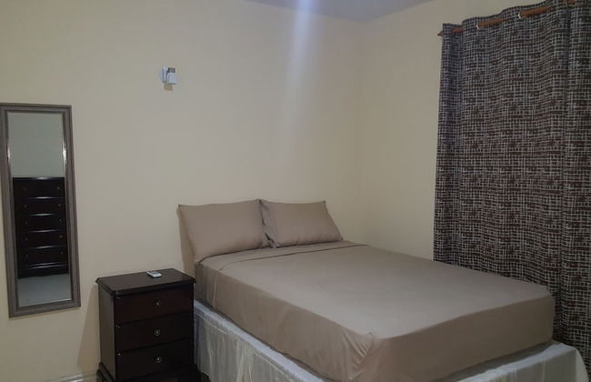 Executive Suites - Palms of Ottawa - Photo 14