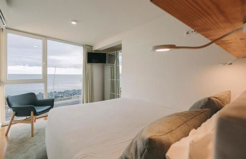 Ocean Views by Azores Villas - Photo 26