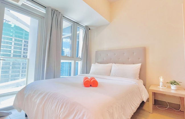 Uptown Parksuites 2 - Photo 10