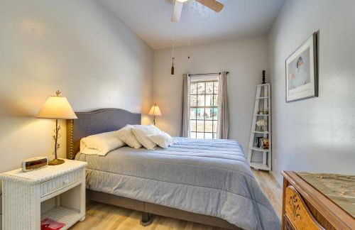 Dolorable Home with Yard - Walk to River! - Foto 19