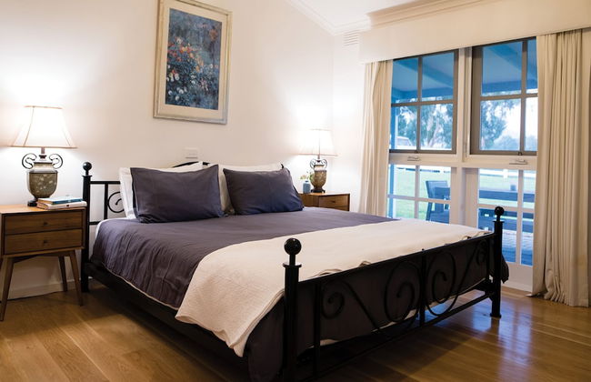 SOUMAH Wines - Photo 9