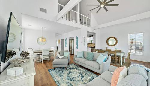 Beach House Located Steps from the Beach - Foto 2