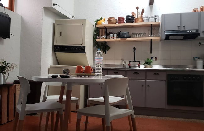 Spectacular Apartment at Historical Center - Photo 7