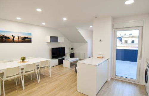 Ático de lujo con piscina y mini golf en la playa - Foto 5