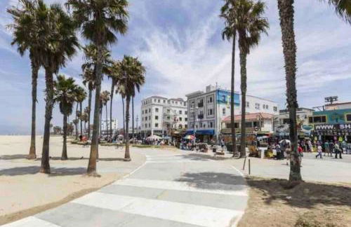 Spacious 2 Bedroom Venice Beach Villa - Foto 3