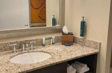 Luxury Waterfront Condo Hilton Hotel Amenities Beach Pool Jacuzzi Jetskis Gym - Foto 73