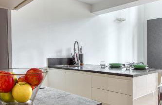 Just Urban Stays - Luminoso Duplex con Terrazzo 10 min Porta Romana - Foto 10