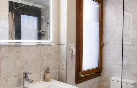 Casa el Montcel, a unique chalet with roofterrace and shared pool - Photo 38