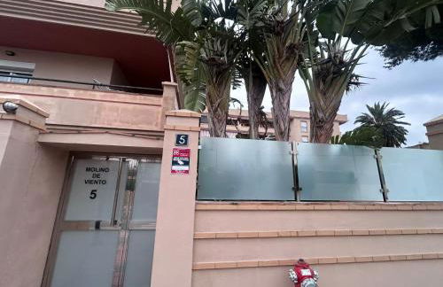 Apartamento nuevo con parking y piscina gratis - Foto 46