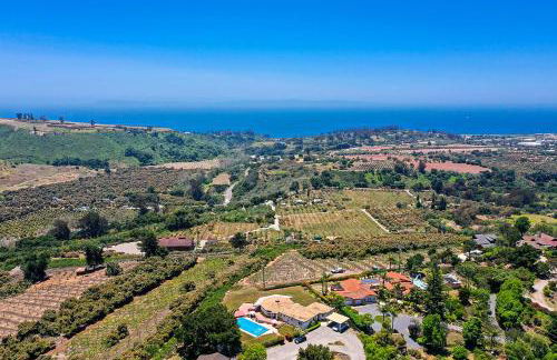 Farmhouse-Chic Carpinteria Cottage with Pool Access - Foto 23