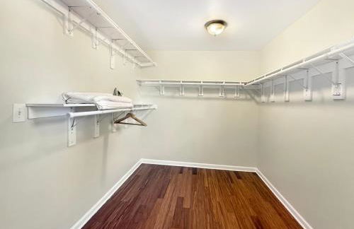 Spacious Home Near UMD and DC - Foto 32