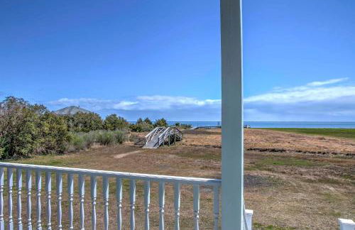 Charming Marshallberg Apt with Water Views and Dock! - Foto 17