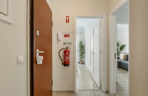 Boho Chic 2 bedroom gem 10 min from dowtown free parking - Photo 17