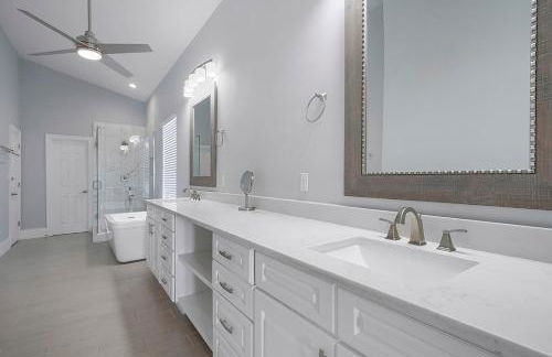 Coral Shores - Huge Beach House with an Ocean View & Private Covered Pool - Foto 13