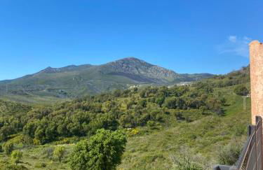 Très jolie mini villa douillette avec vue sur montagne - Foto 29