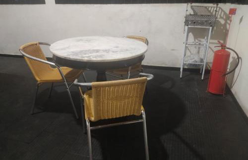 Casa - primeiro andar- perto do Centro de Convenções e Classic Hall - Foto 3