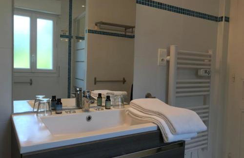 Devant la mer et la plage de ROYAN PONTAILLAC, 4chambres 2 à 8 personnes - Photo 20