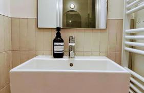 Atelier Thermal, 2 chambres, Lits Queen size, Calme, by Tidhome Stays - Foto 8