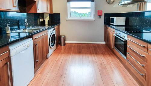 Hilton Wynd Apartment - Photo 4