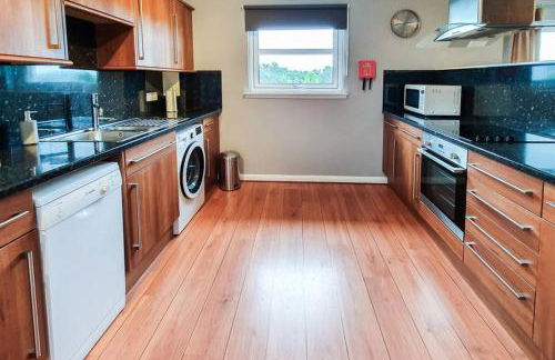 Hilton Wynd Apartment - Photo 4