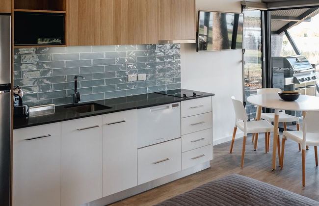 Kimberleyland Waterfront Holiday Park - Photo 11