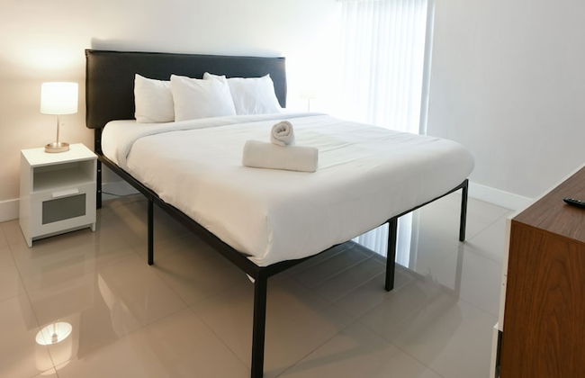 Artrageous on the river By RocketStay - Photo 64