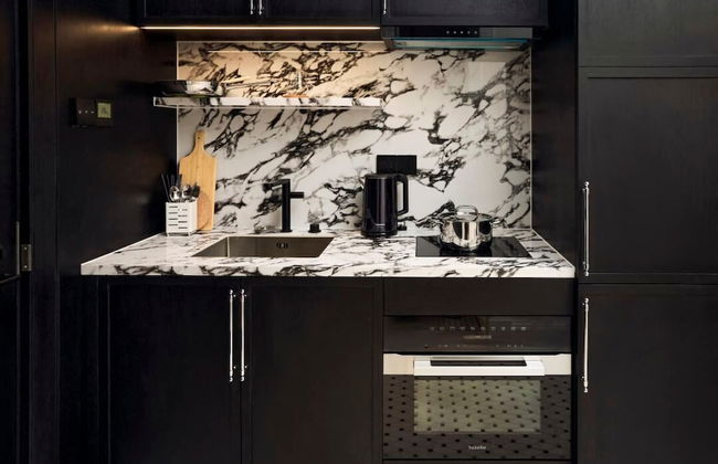 OPARTMENT The Far Eastern Hotel - People's Square - Photo 33