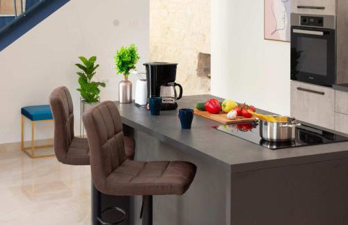 Designer Villa Simone - Modern & Heritage Style with Office - Foto 46