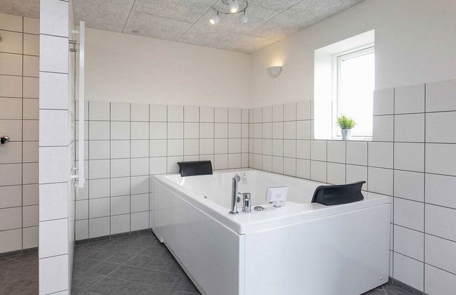 14 Person Holiday Home in Aeroskobing - Foto 4