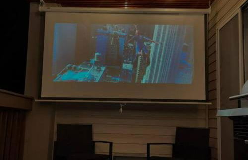 Cozy Lakeside Getaway - Outdoor Theater - Free Early Check-In- 4min to Silver Dollar City - Foto 44