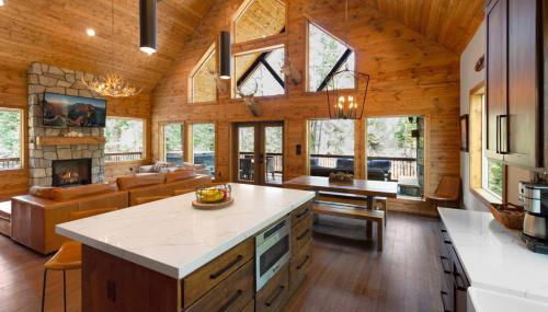 One of a Kind Cabin, Covered Deck, Spa, and Games - Foto 5