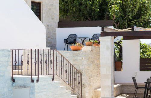 Penthe Manor House, Rustic Secret Retreat, By ThinkVilla - Photo 7