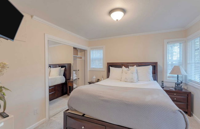 Lake Star by Avantstay Hot Tub, Walk to Beach - Foto 18