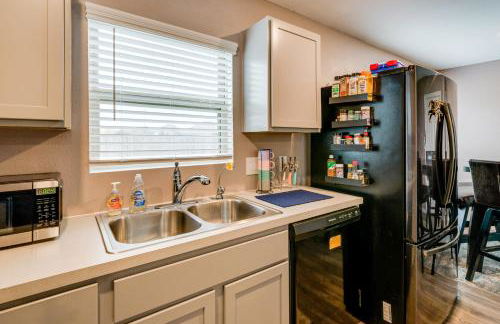 2 Mi to Historic Dtwn Magnolia Family Retreat - Foto 9